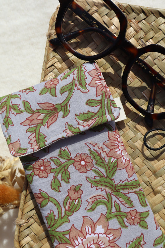 Étui à lunettes en coton matelassé – Fait main