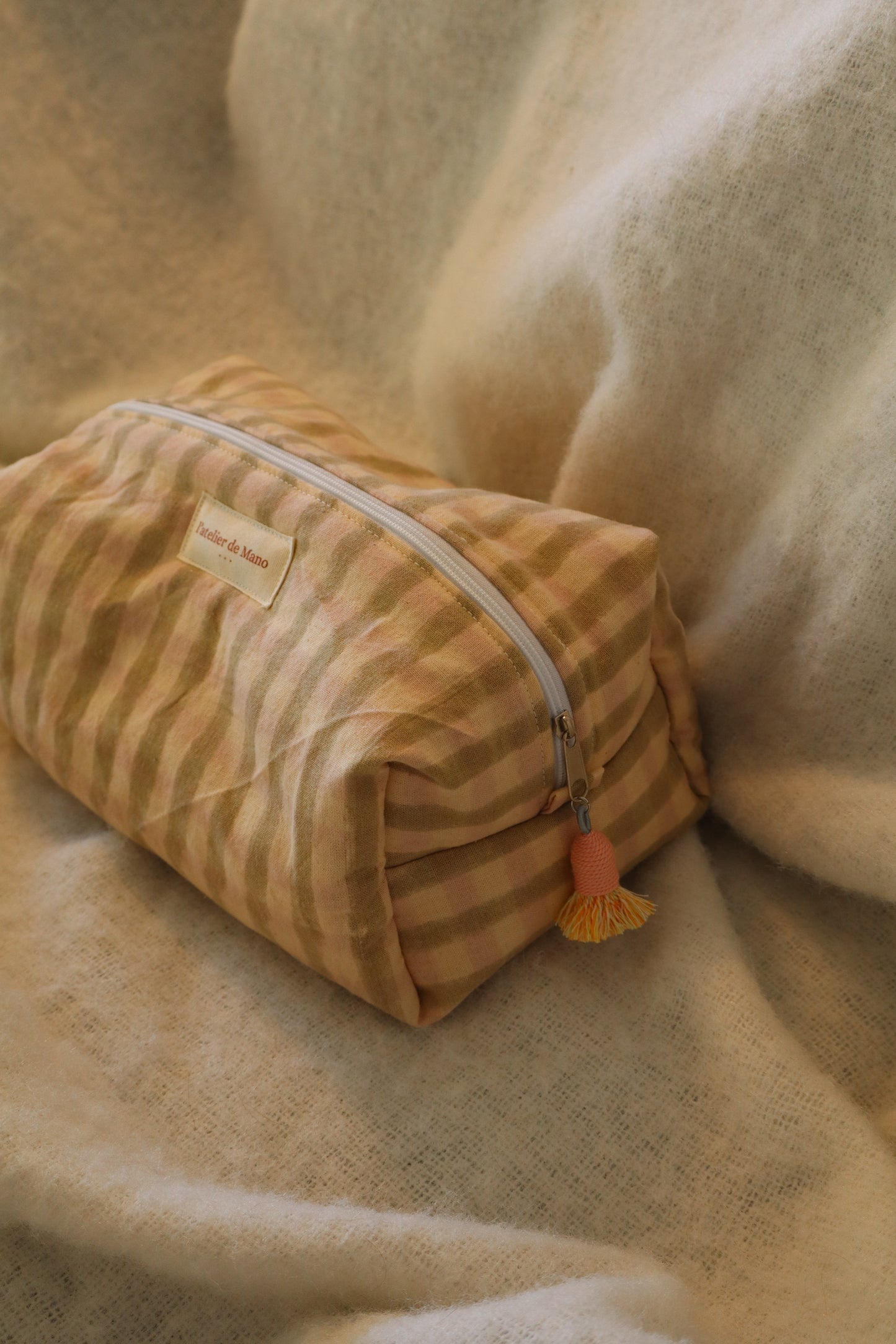 Trousse de toilette matelassée artisanale – Fait main en coton