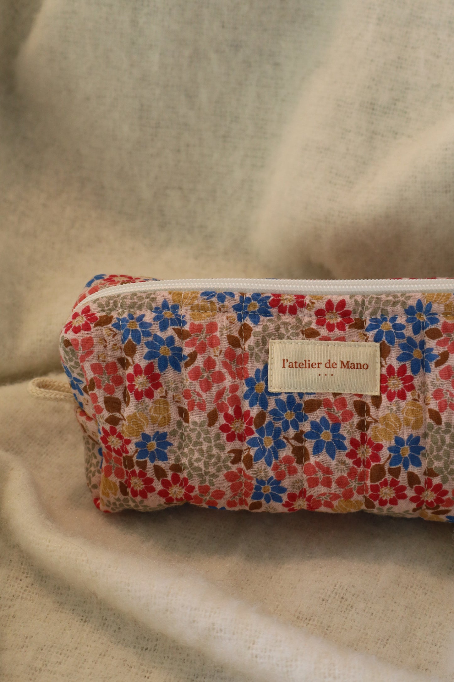 Trousse de toilette matelassée artisanale – Fait main en coton