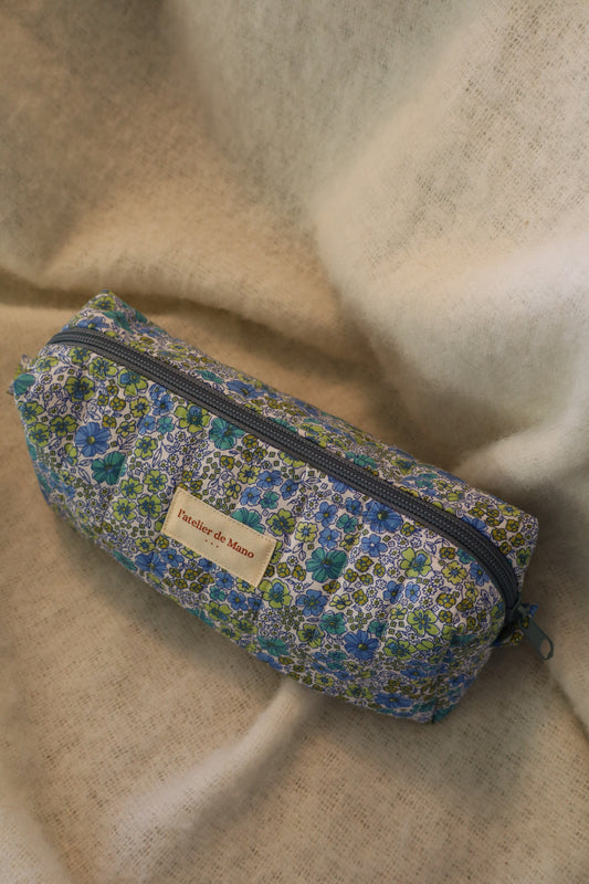 Trousse de toilette matelassée artisanale – Fait main en coton