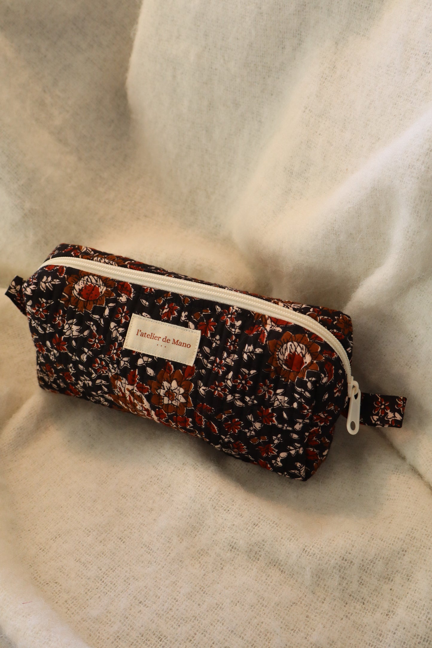 Trousse de toilette matelassée artisanale – Fait main en coton indien