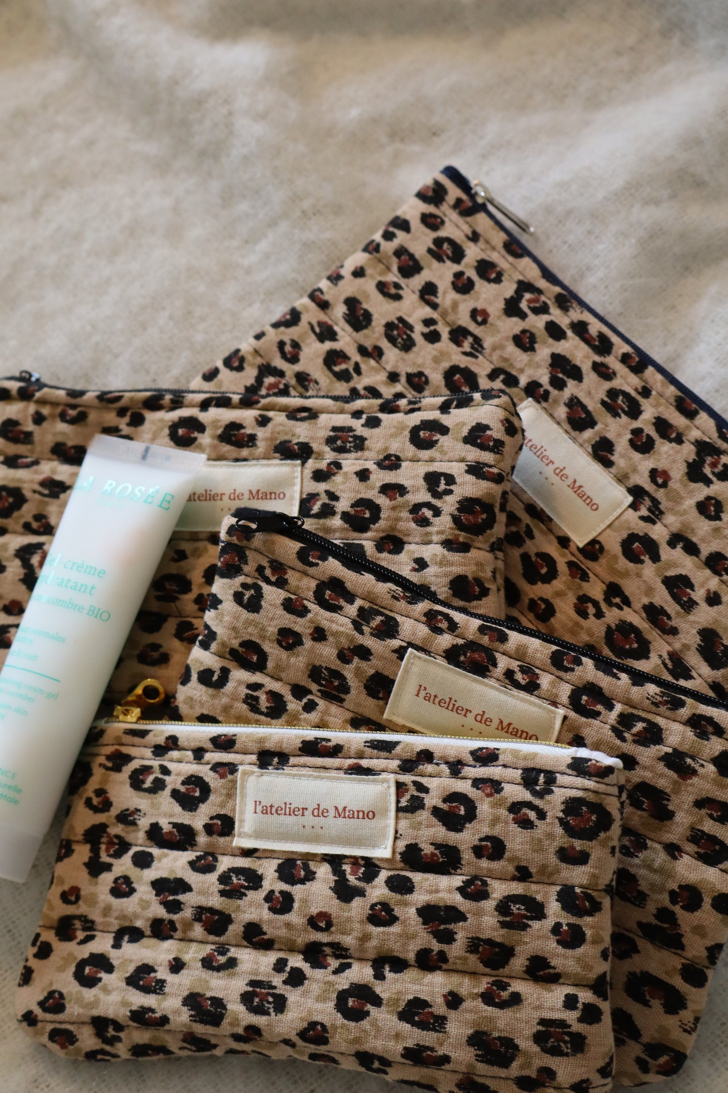 Pochette matelassée artisanale en coton - fait main imprimé léopard