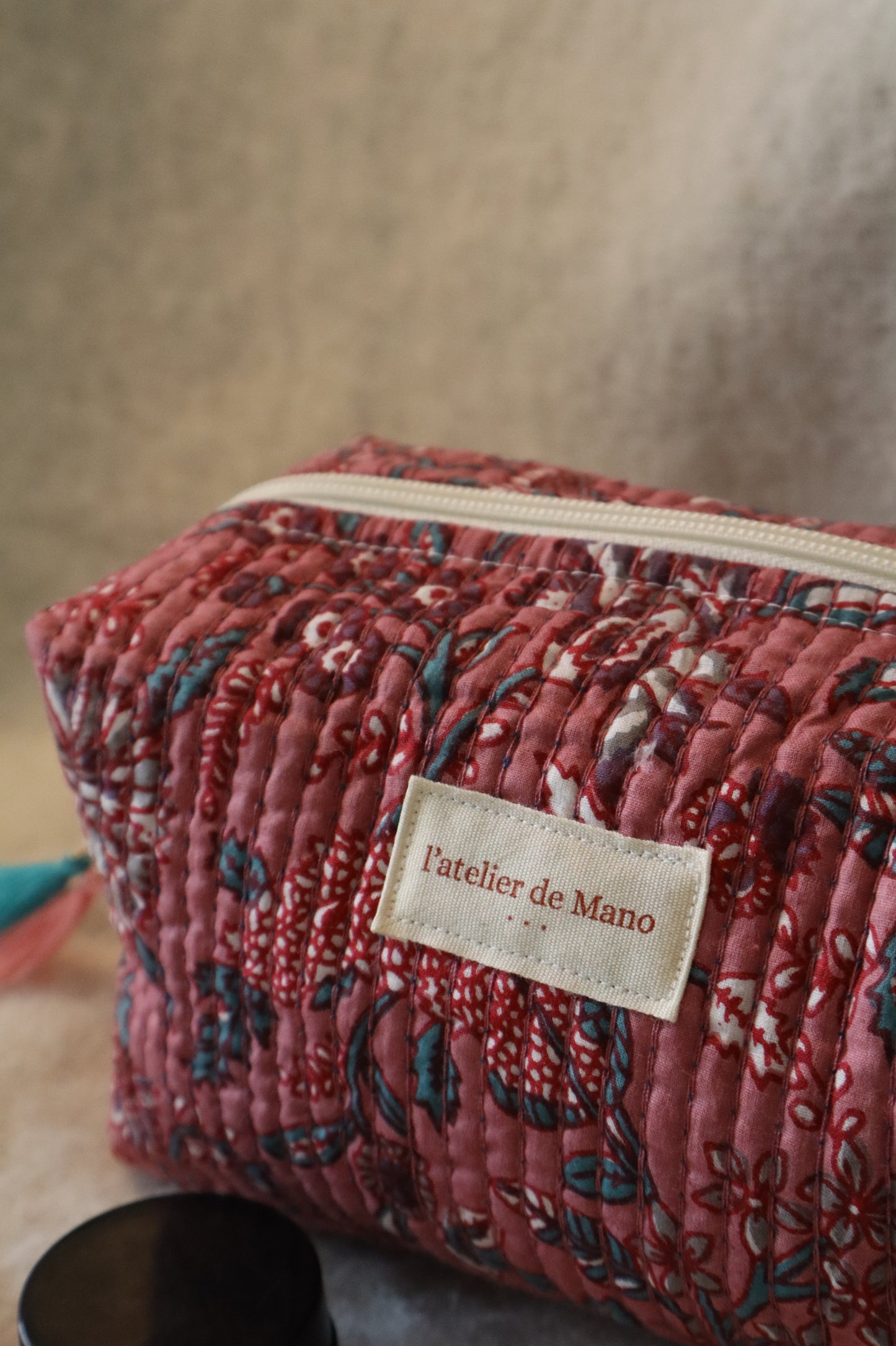 Trousse de toilette matelassée artisanale – Fait main en tissu indien