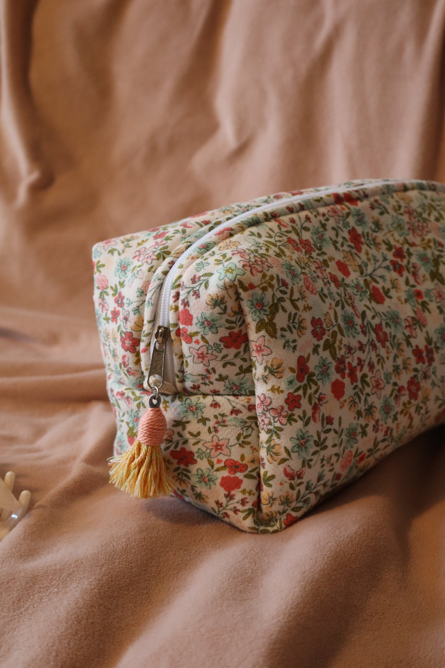 Trousse de toilette matelassée artisanale – Fait main en coton