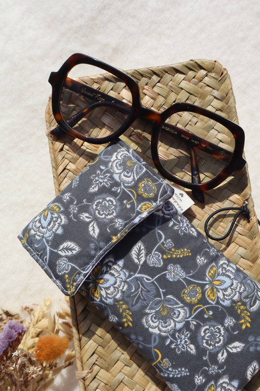 Étui à lunettes en coton matelassé – Fait main