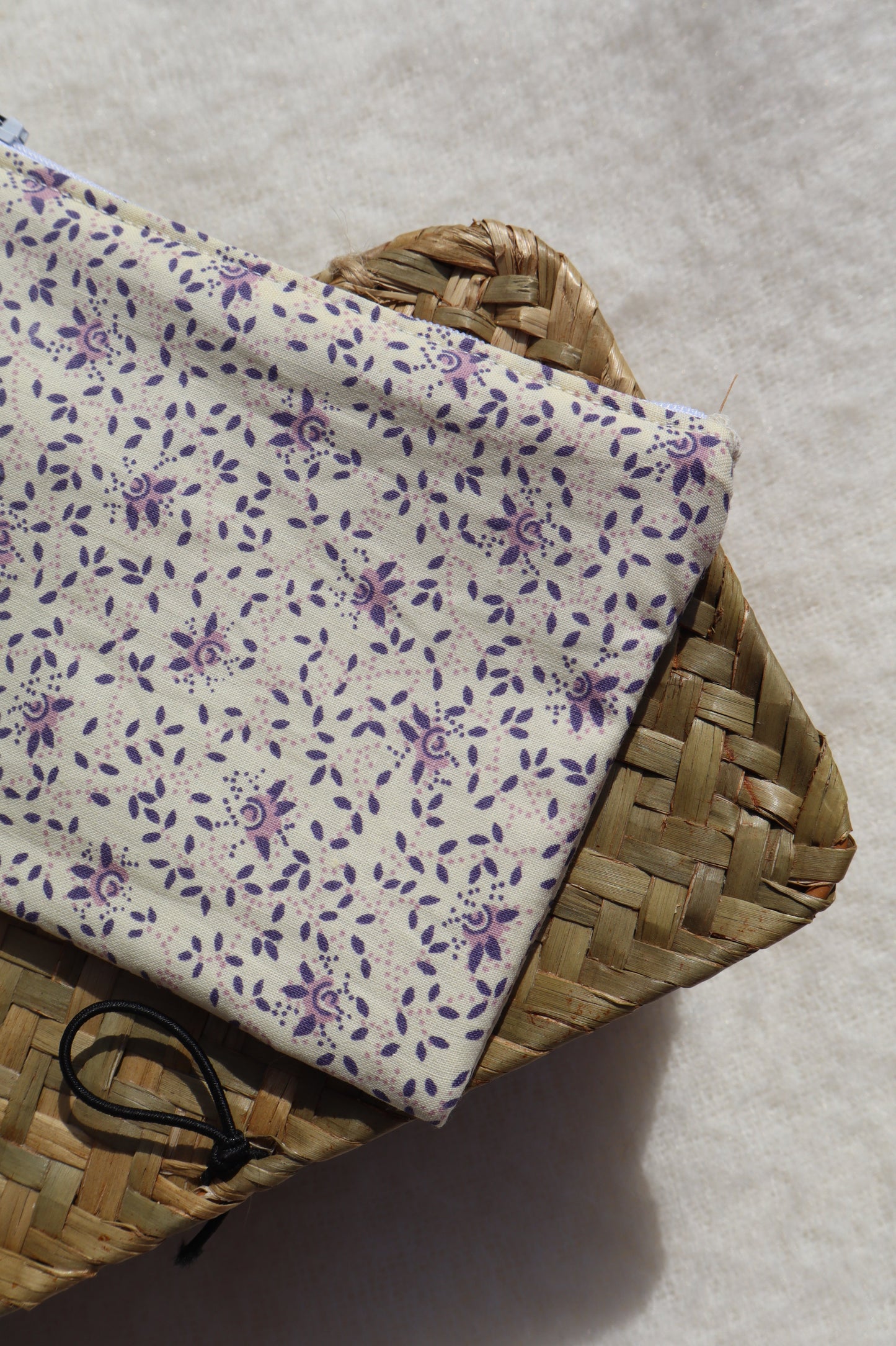 Pochette artisanale en coton - fait main tissu fleuri